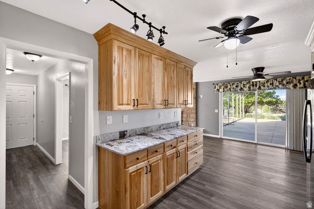 1945 S SCENIC DR, Cedar City, UT 84720