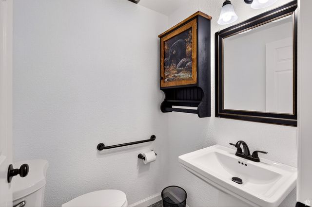 1945 S SCENIC DR, Cedar City, UT 84720