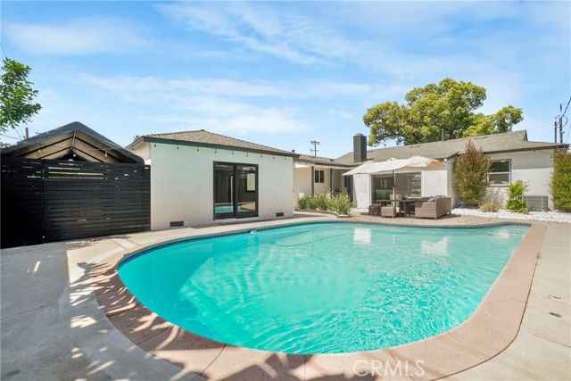 8102 Willis Ave, Panorama City (los Angeles), CA 91402