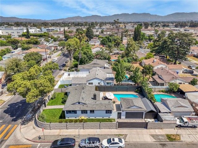 8102 Willis Ave, Panorama City (los Angeles), CA 91402