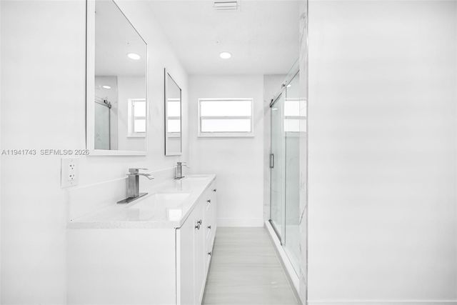 20030 Island Rd, Cutler Bay, FL 33189