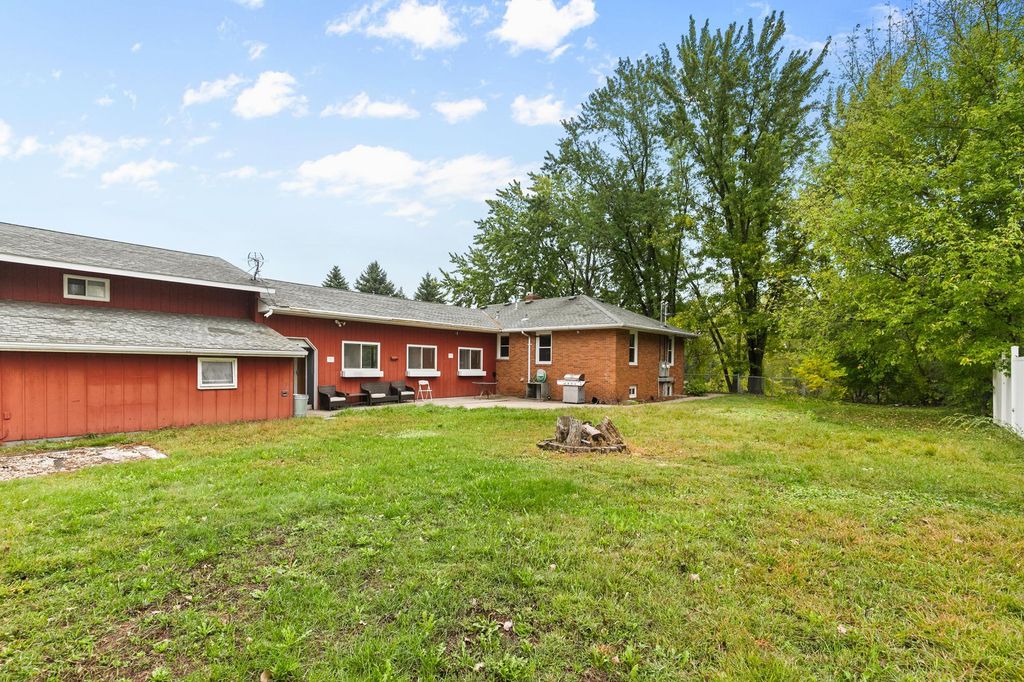 2545 70th Street E, Inver Grove Heights, MN 55076 — photo 4