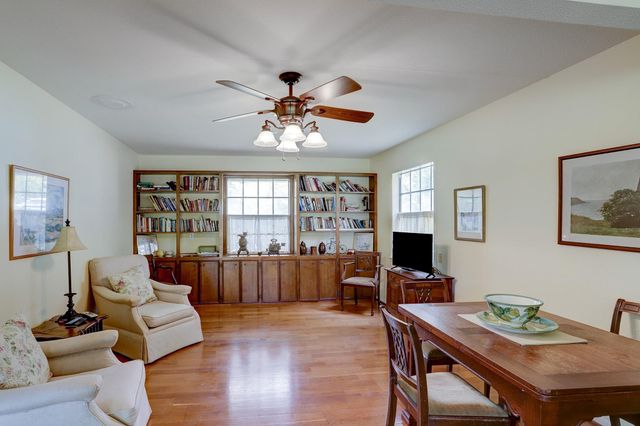 5400 Florida Chapel Road, Fayetteville, TX 78940