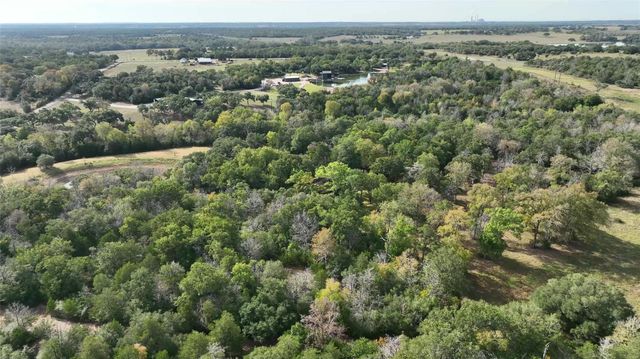 5400 Florida Chapel Road, Fayetteville, TX 78940