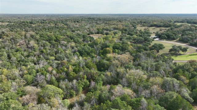 5400 Florida Chapel Road, Fayetteville, TX 78940