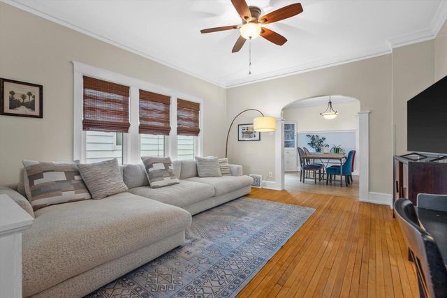 615 E Otjen STREET, Milwaukee, WI 53207