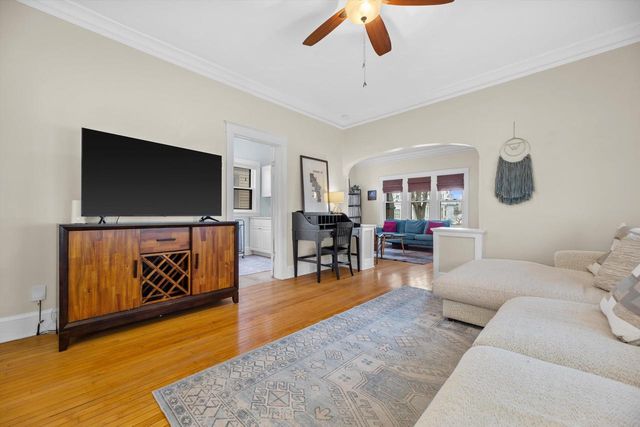 615 E Otjen STREET, Milwaukee, WI 53207