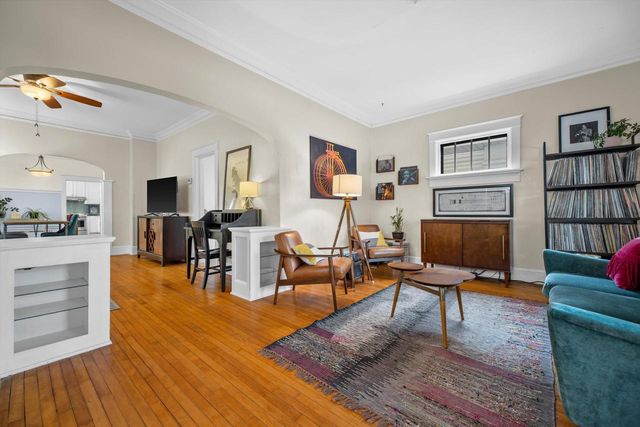 615 E Otjen STREET, Milwaukee, WI 53207