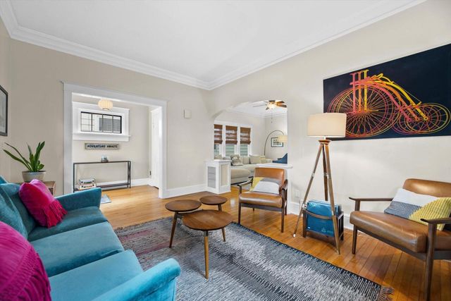 615 E Otjen STREET, Milwaukee, WI 53207