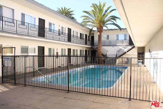 115 N Oak Street 34, Inglewood, CA 90301