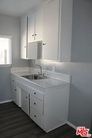 115 N Oak Street 34, Inglewood, CA 90301