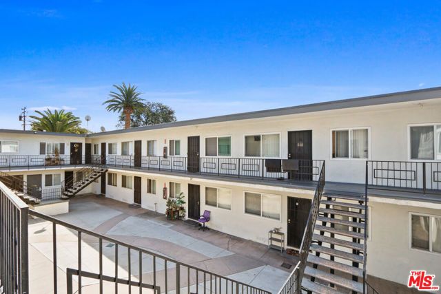 115 N Oak Street 34, Inglewood, CA 90301