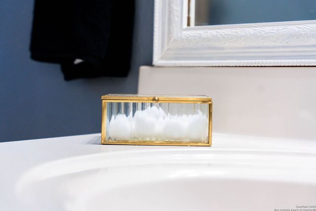 9811 Magnolia, San Antonio, TX 78251