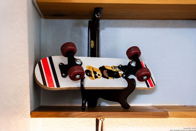 9811 Magnolia, San Antonio, TX 78251