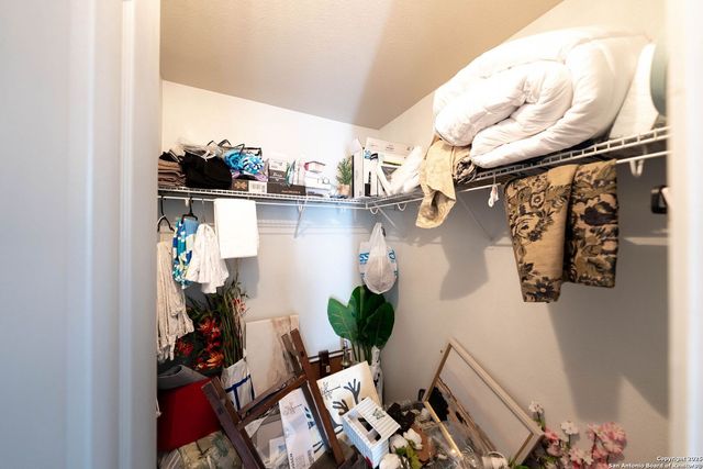 9811 Magnolia, San Antonio, TX 78251