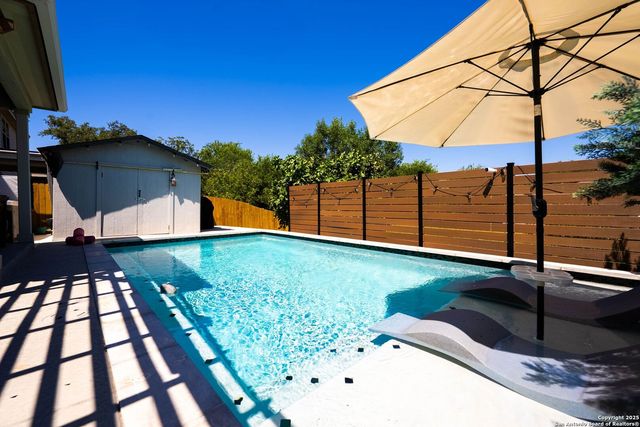 9811 Magnolia, San Antonio, TX 78251