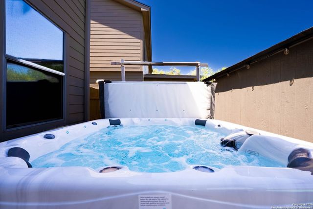 9811 Magnolia, San Antonio, TX 78251