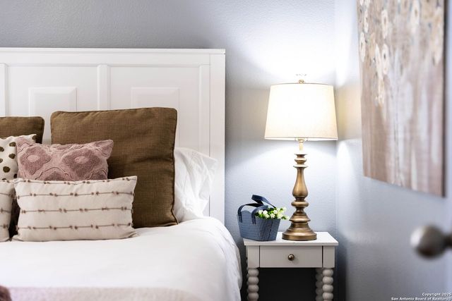 9811 Magnolia, San Antonio, TX 78251