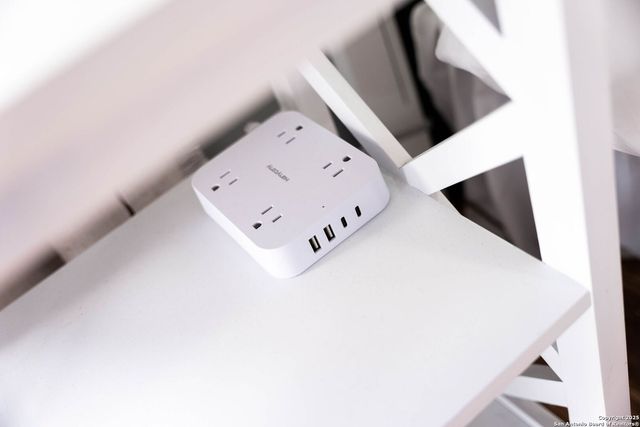 9811 Magnolia, San Antonio, TX 78251