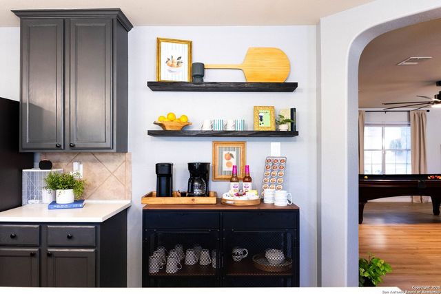 9811 Magnolia, San Antonio, TX 78251