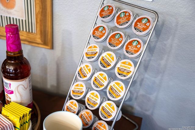 9811 Magnolia, San Antonio, TX 78251