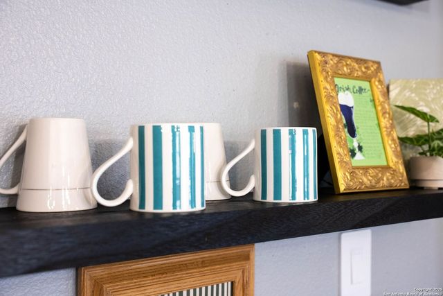 9811 Magnolia, San Antonio, TX 78251