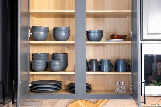 9811 Magnolia, San Antonio, TX 78251