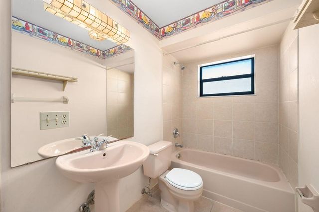 1657 SE Sandia Drive, Port St. Lucie, Port St Lucie, FL 34953