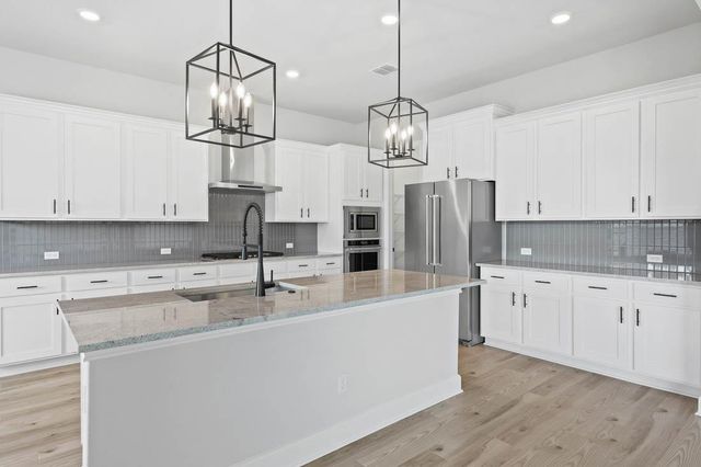 108 Nandina PATH, Bastrop, TX 78602