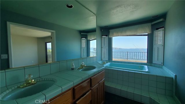 3140 Lakeshore Boulevard, Lakeport, CA 95453