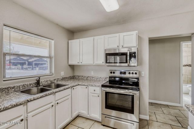 6132 N 35TH Drive, Phoenix, AZ 85019