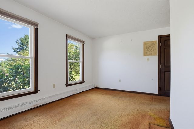 22 Purgatory Road, Sutton, MA 01590