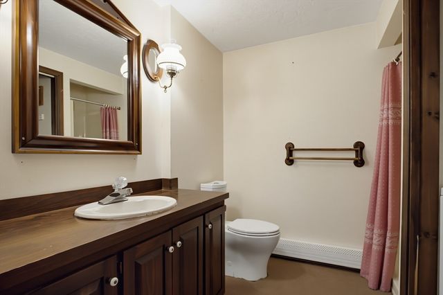 22 Purgatory Road, Sutton, MA 01590