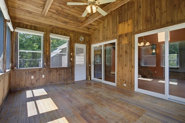 22 Purgatory Road, Sutton, MA 01590