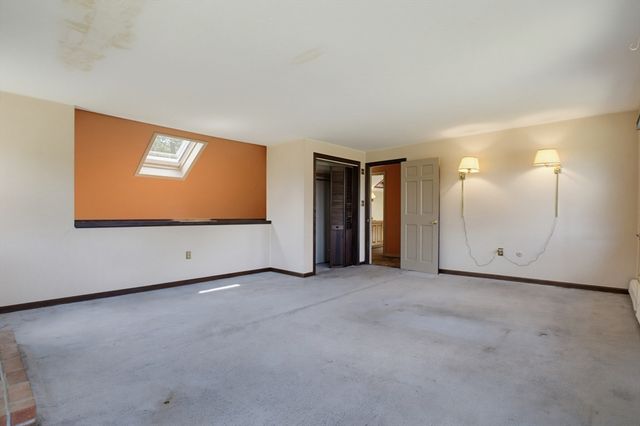 22 Purgatory Road, Sutton, MA 01590