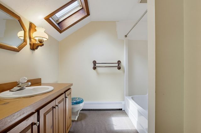 22 Purgatory Road, Sutton, MA 01590