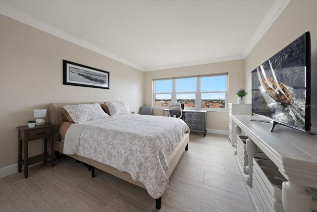 1621 GULF BOULEVARD 607, Clearwater Beach, FL 33767