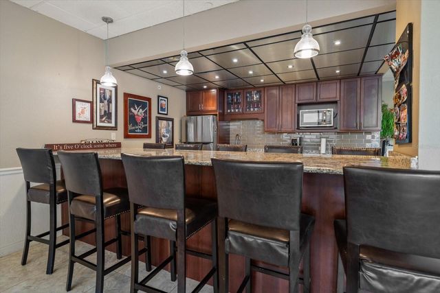 1621 GULF BOULEVARD 607, Clearwater Beach, FL 33767
