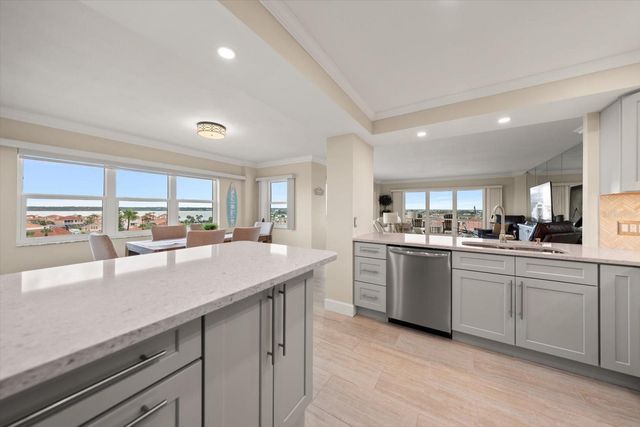 1621 GULF BOULEVARD 607, Clearwater Beach, FL 33767