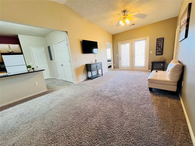 2200 Classen Boulevard 1132, Norman, OK 73071