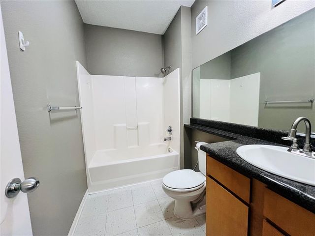 2200 Classen Boulevard 1132, Norman, OK 73071