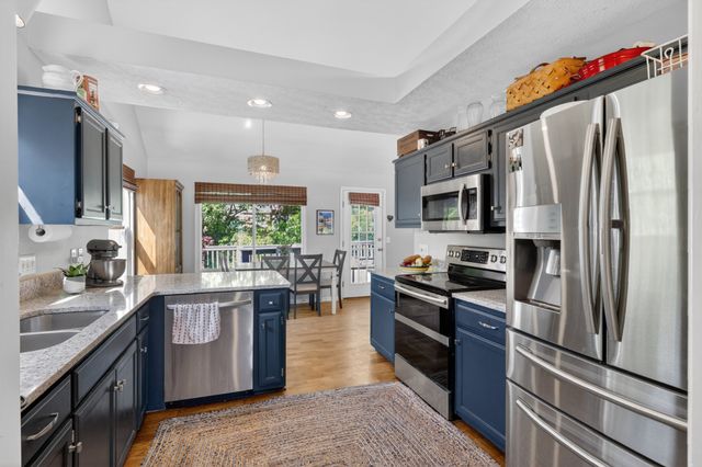 136 River Chase, Hendersonville, TN 37075