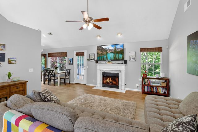 136 River Chase, Hendersonville, TN 37075