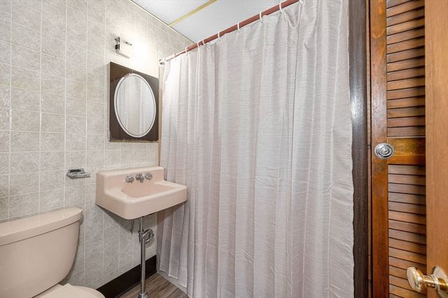 37 Beaudry St, Lowell, MA 01850