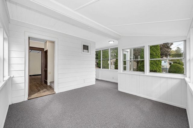 37 Beaudry St, Lowell, MA 01850