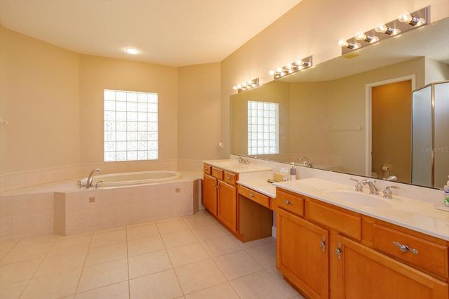 3529 KING GEORGE DRIVE, Orlando, FL 32835