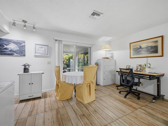721 E Coast Avenue, Lantana, FL 33462