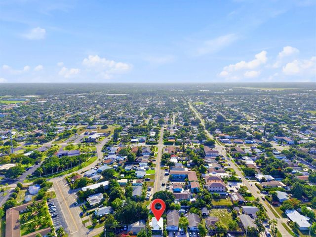 721 E Coast Avenue, Lantana, FL 33462