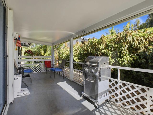 721 E Coast Avenue, Lantana, FL 33462