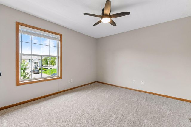 9113 Sunnyvale Drive, Chanhassen, MN 55317